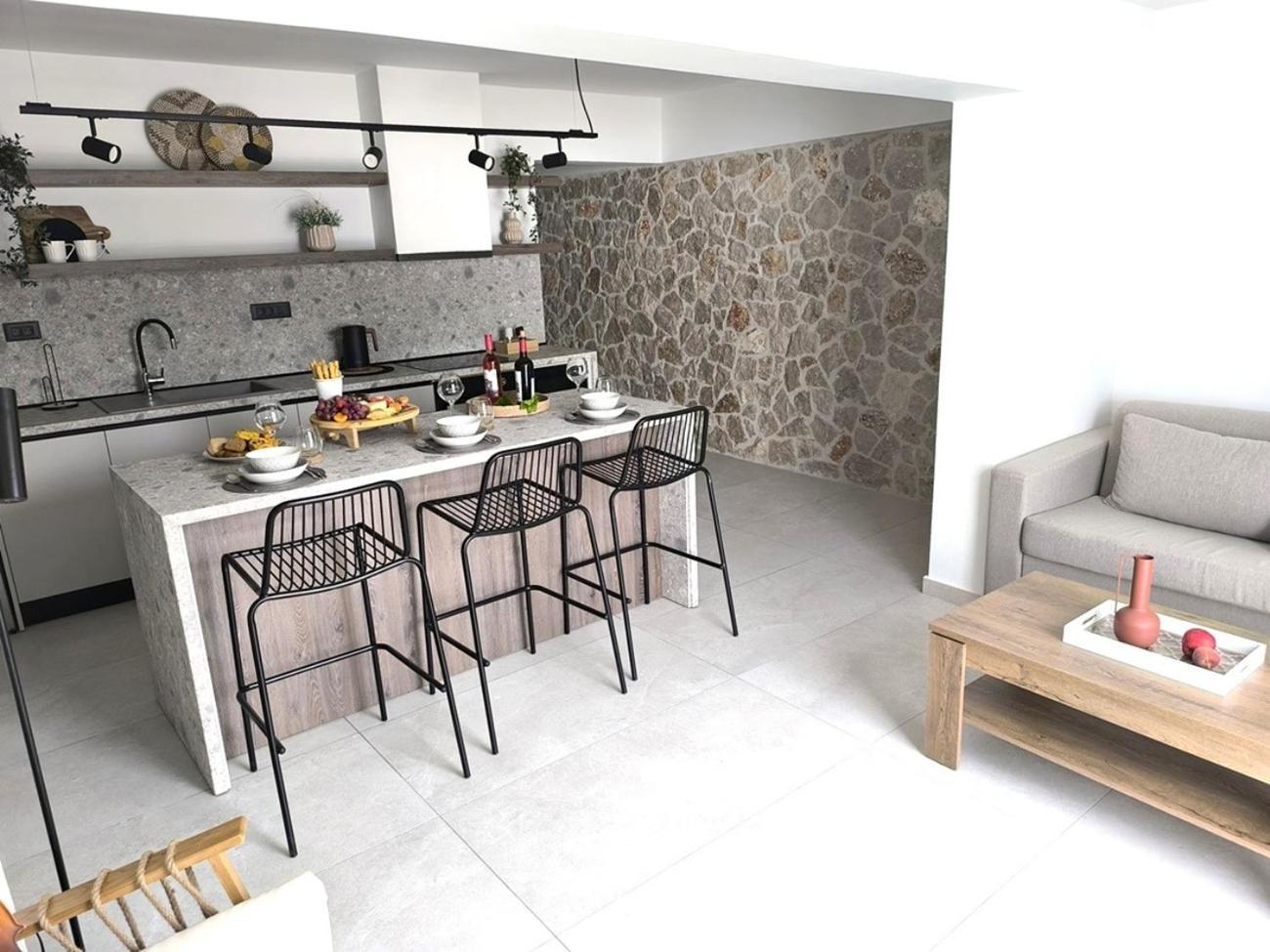 Valantina'S & Mannouel Lardos Luxury Villas מראה חיצוני תמונה