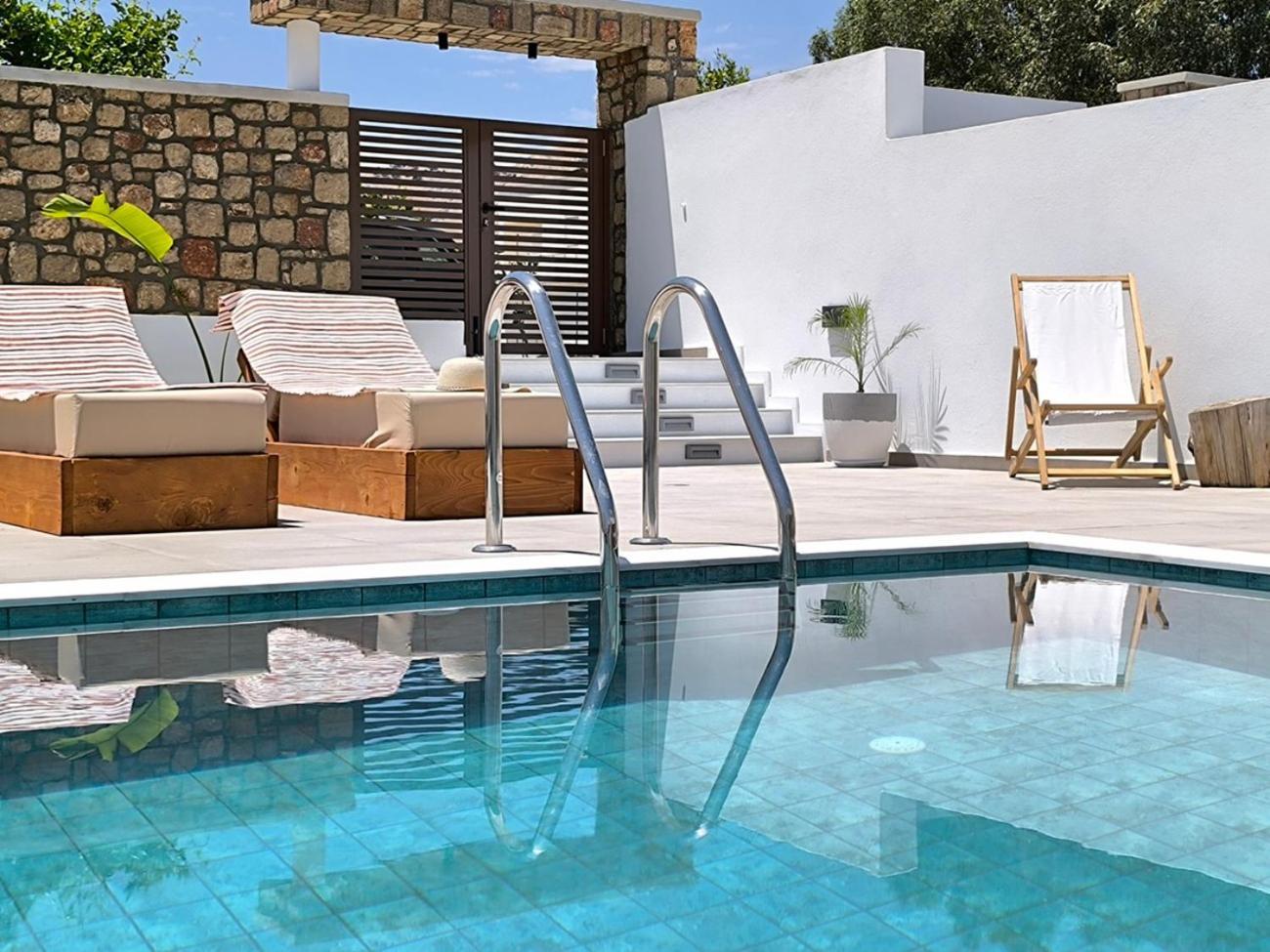 Valantina'S & Mannouel Lardos Luxury Villas מראה חיצוני תמונה