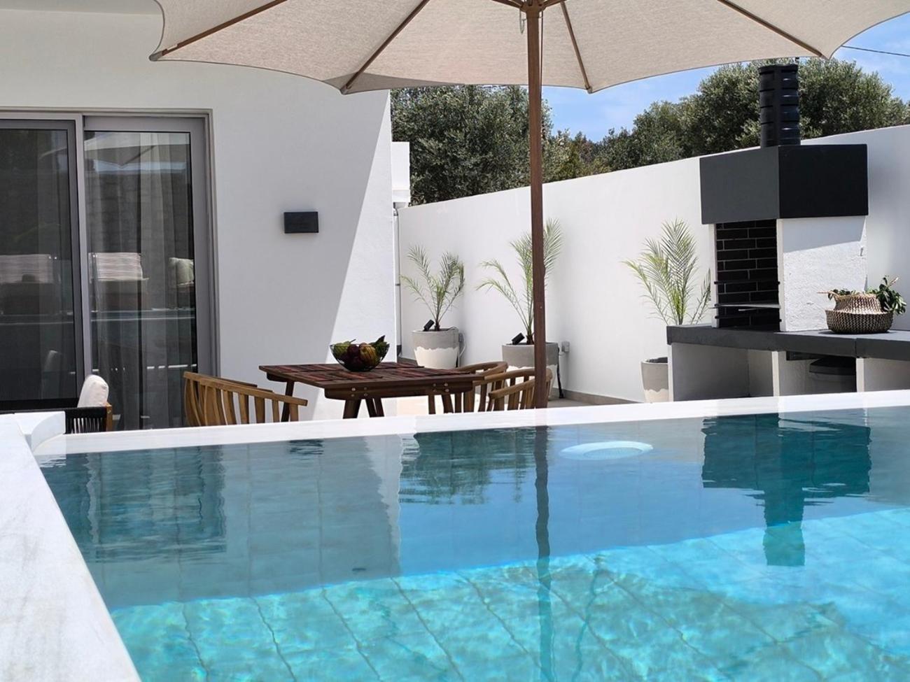 Valantina'S & Mannouel Lardos Luxury Villas מראה חיצוני תמונה