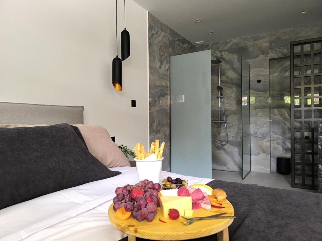 Valantina'S & Mannouel Lardos Luxury Villas מראה חיצוני תמונה